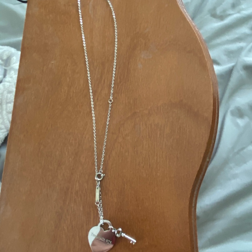 Jewelry - Picture 5 of 14